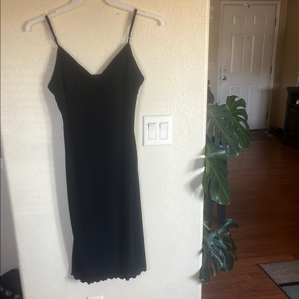 Elegant Black Spaghetti Strap Dress